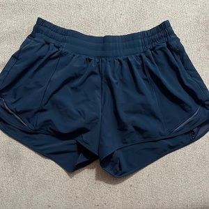 Lululemon Hotty Hot LR Shorts 10